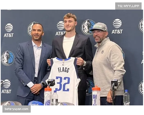 湖人大战独行侠弗拉格再任控卫八村塁领衔全新首发阵容