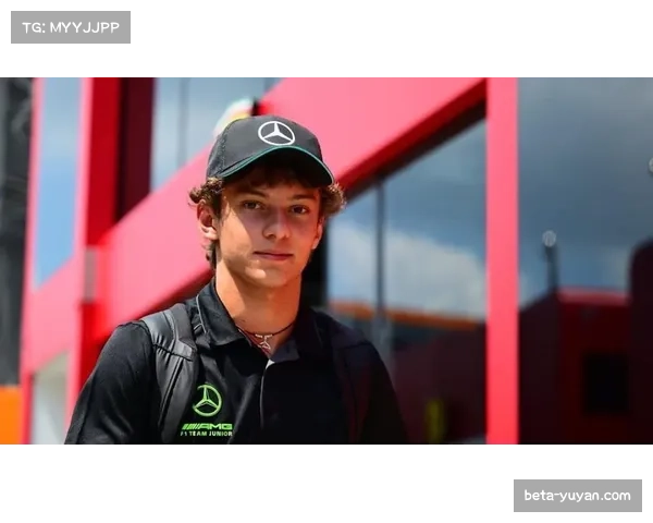 安东内利巴西站连续登台 梅赛德斯新秀展现强劲上升势头 安东内利巴西站连续登台 梅赛德斯新秀展现强劲上升势头